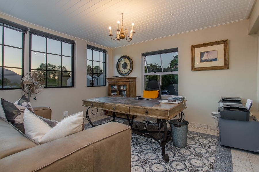 3 Bedroom Property for Sale in Franschhoek Western Cape